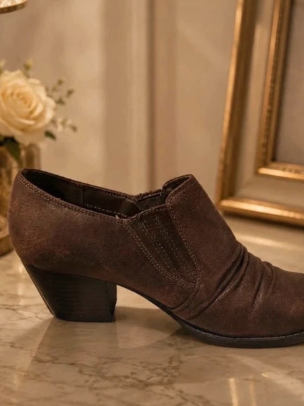 Yuu Brown Suede Low Block Heel Ankle Booties
